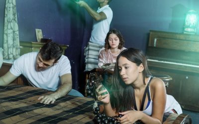 Top 5 Reasons to Play an Escape Room This Summer
